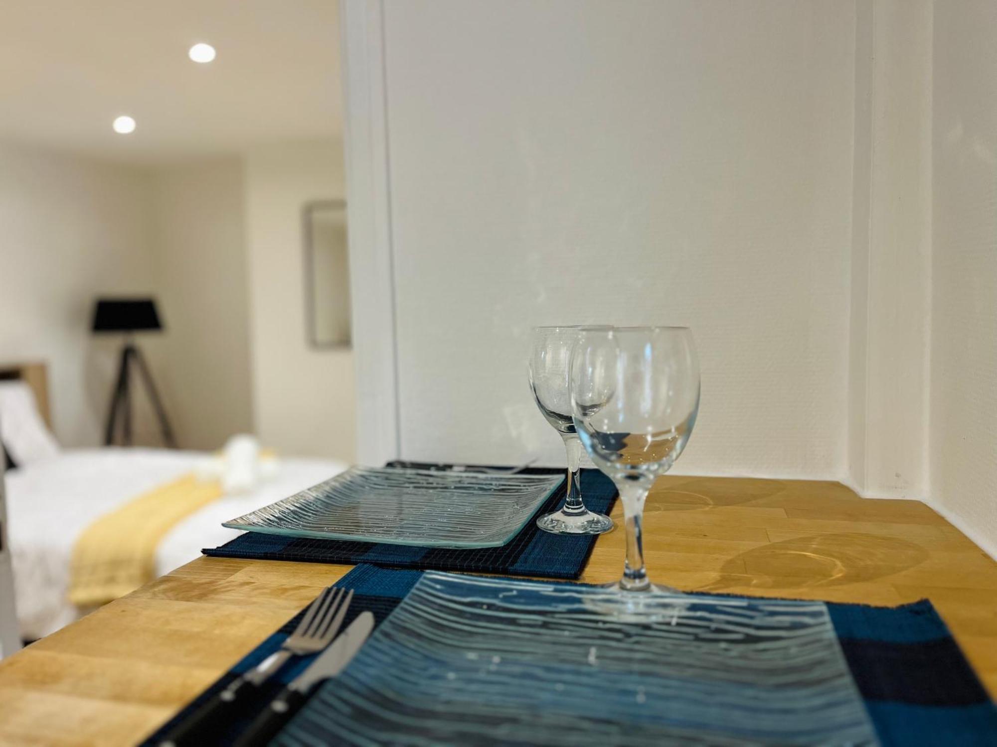Appartamento La Ruche Arrageoise - Parking Gratuit - Cozy - Grand Lit - Long Sejour Arras Esterno foto